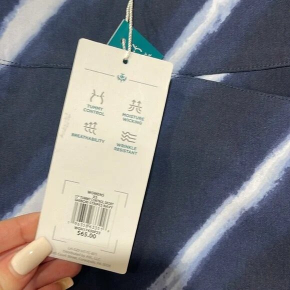 Lady Hagen Women's 17'' Tummy Control Golf Skort - Picture 3 of 10